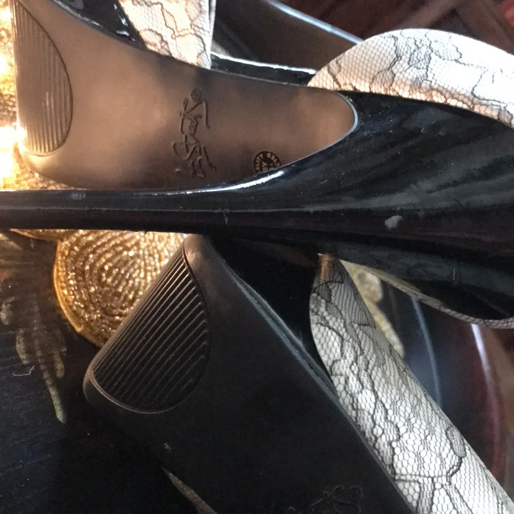 City Streets Black Lace 5 Inch High Heels - Picture 12 of 12